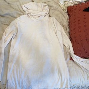 turtle neck sweater